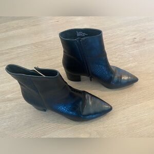 Express black ankle boots